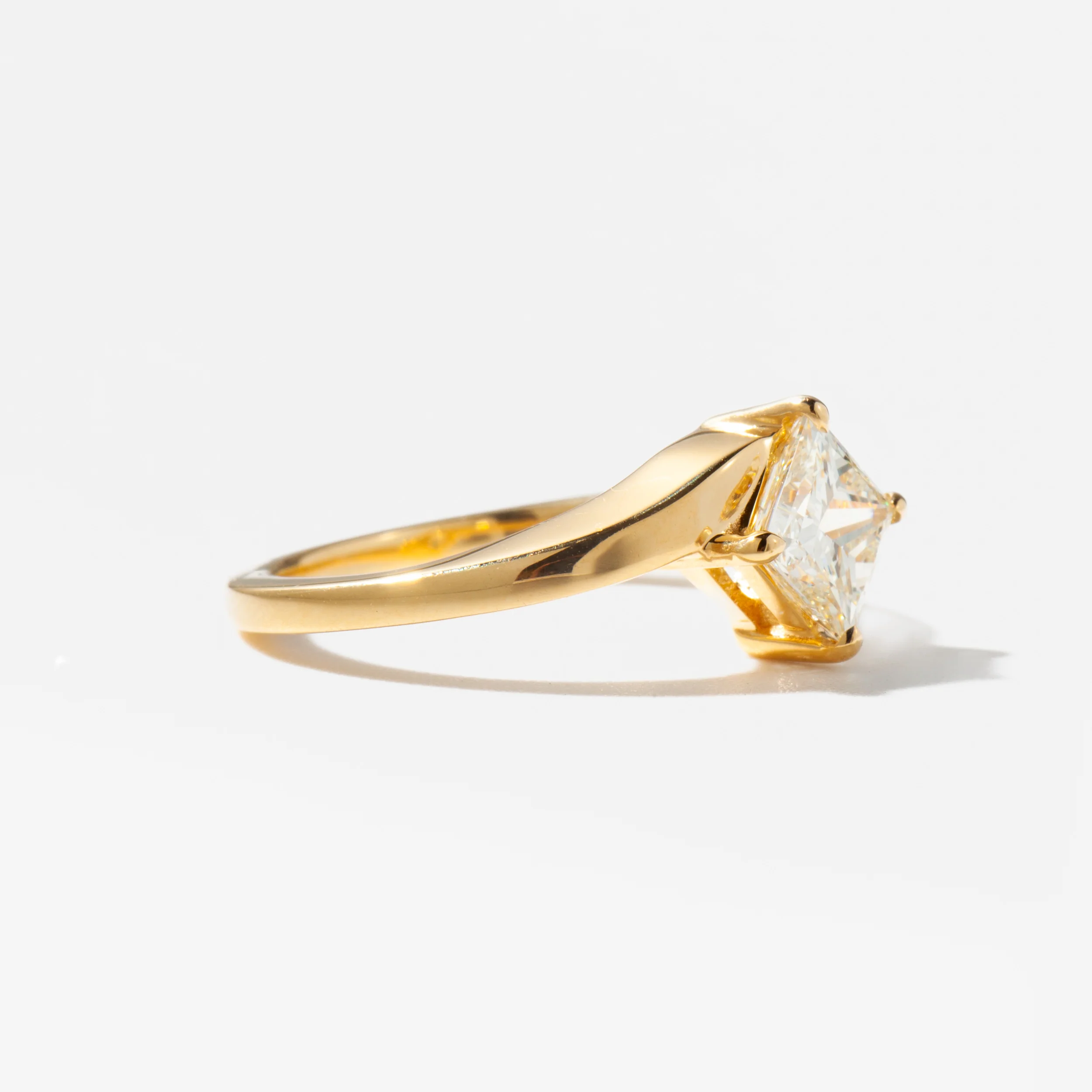 1.15 ct Princess-Cut Diamond Cayan Solitaire - Image 3