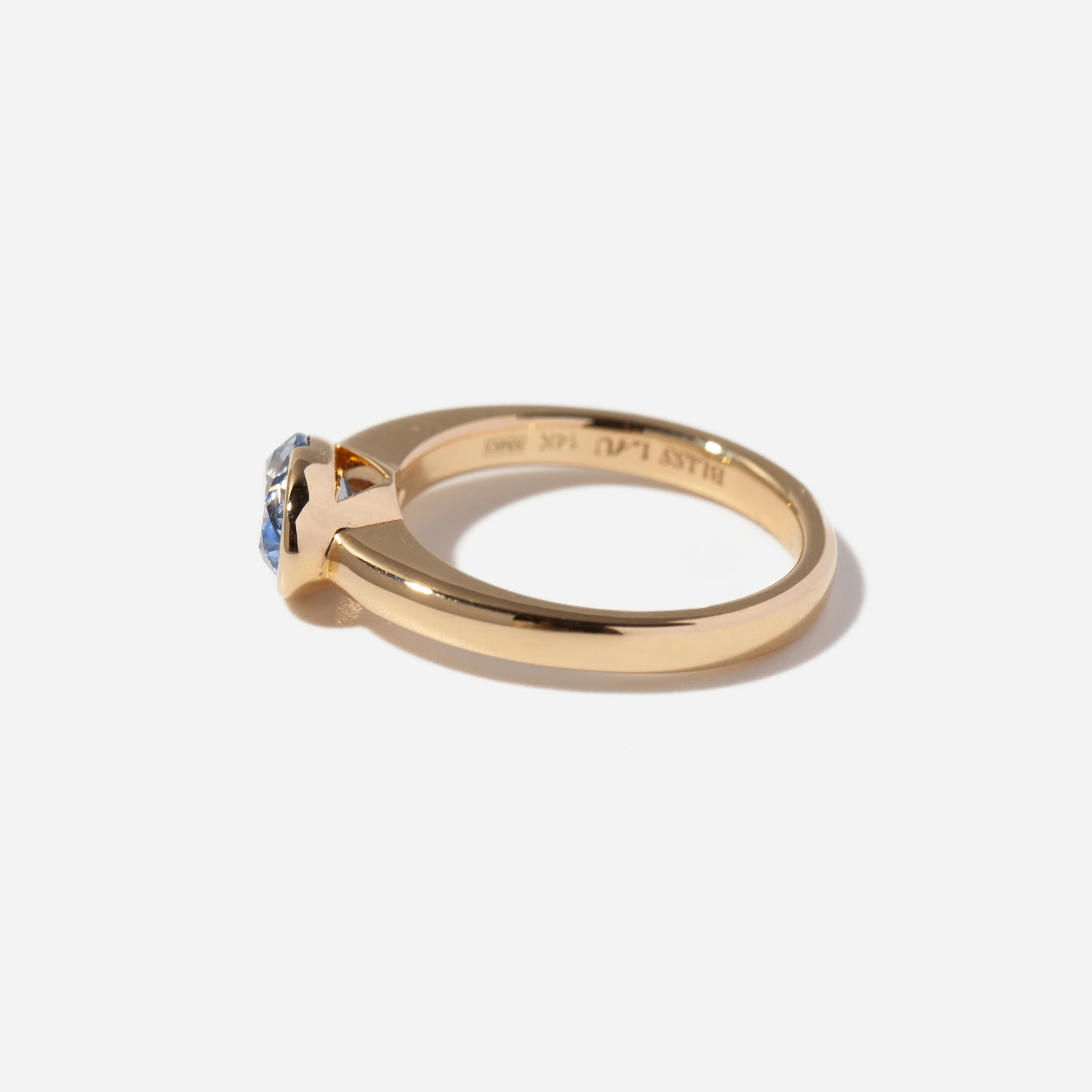 1.52 ct Violet Blue Oval Sapphire Luminous Ring - Image 3
