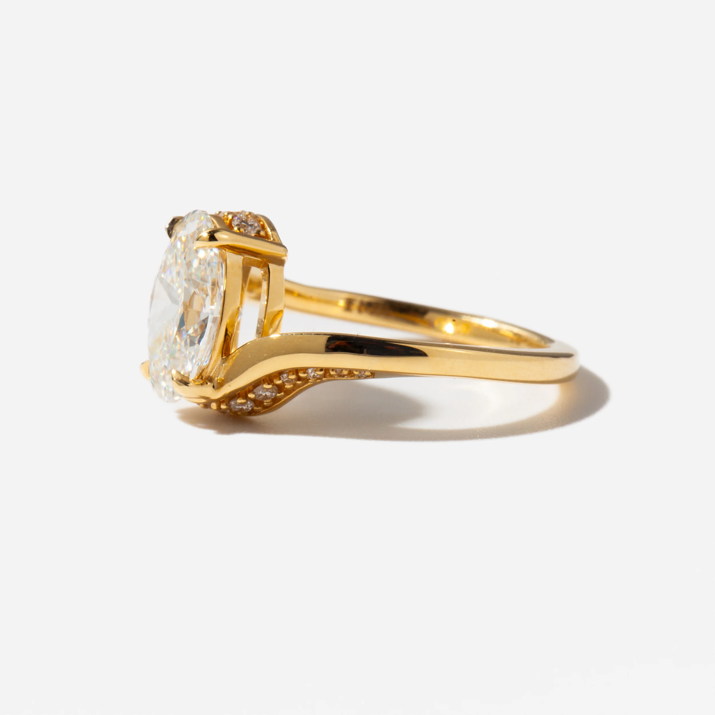 Cayan Oval Diamond Solitaire with Pavé - Image 4