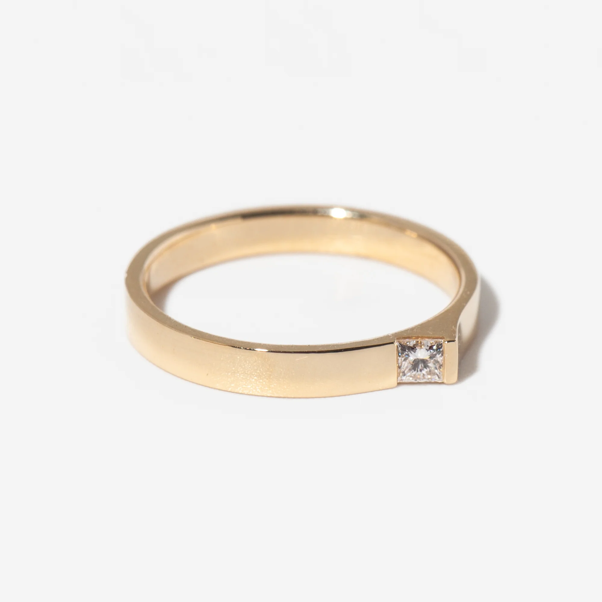 2.5 mm Braga Ring with Diamond