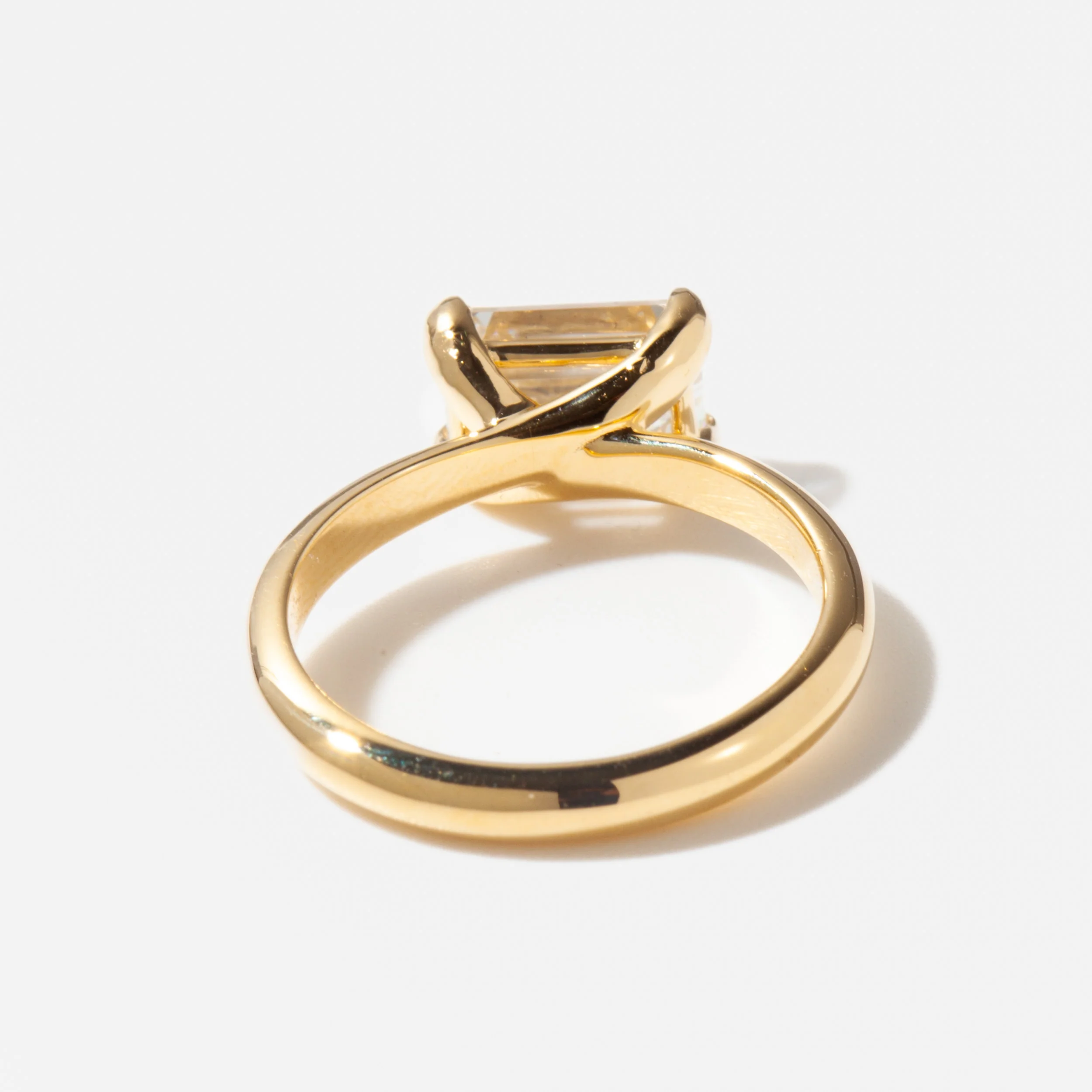 Aerie Emerald-Cut Diamond Solitaire - Image 5
