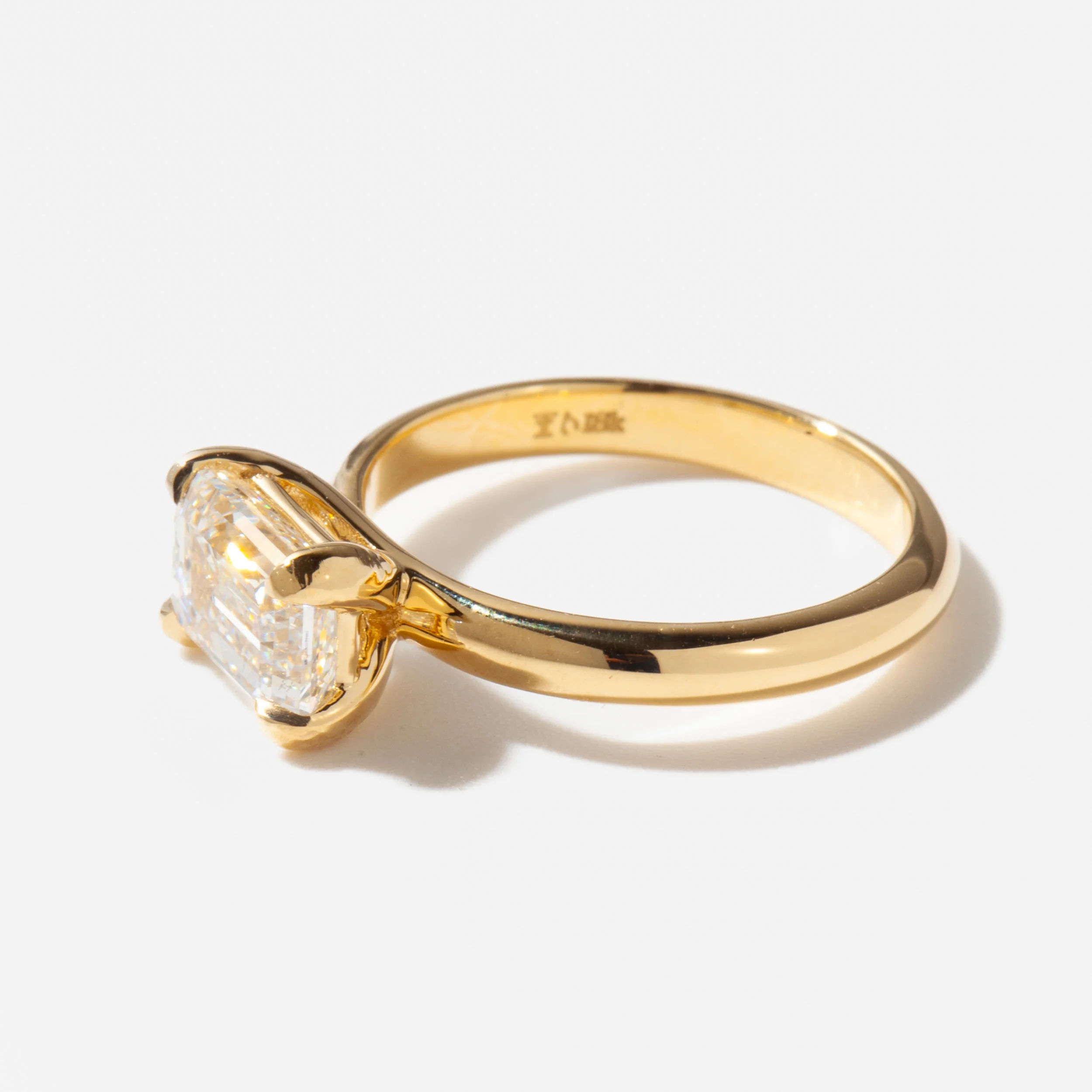 Aerie Emerald-Cut Diamond Solitaire - Image 6