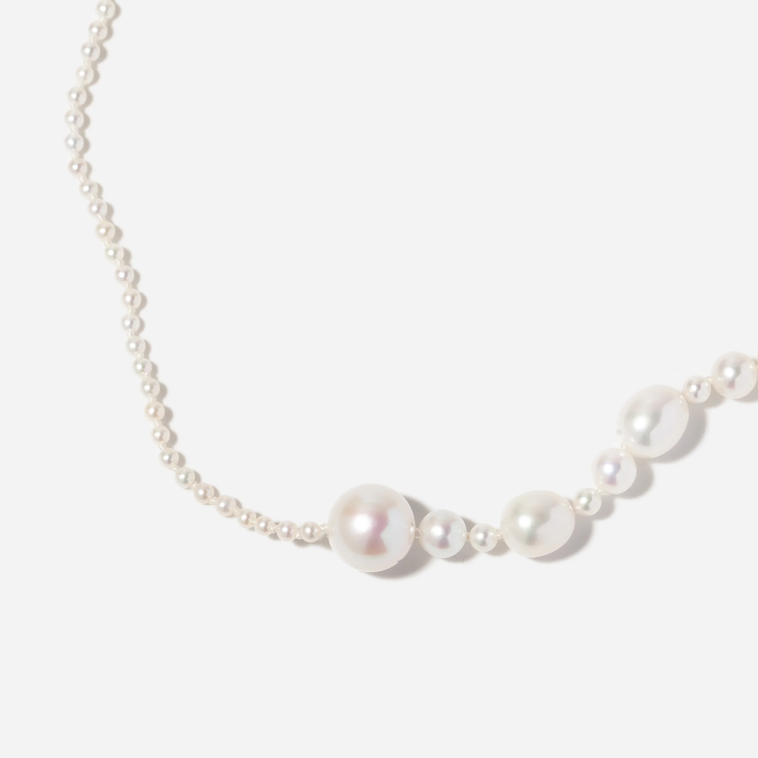 Amis Peggy Necklace - Image 4