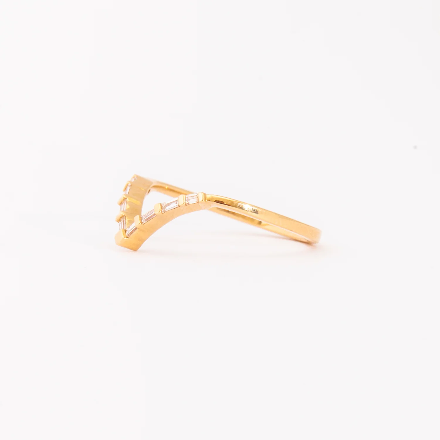 Argent Baguette Diamond Wedding Ring - Image 3