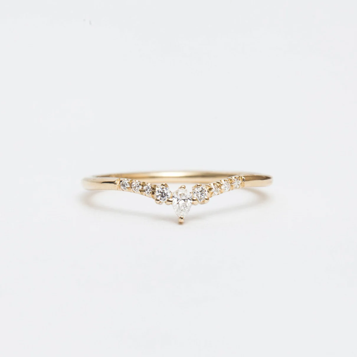 Diamond Peak Ring