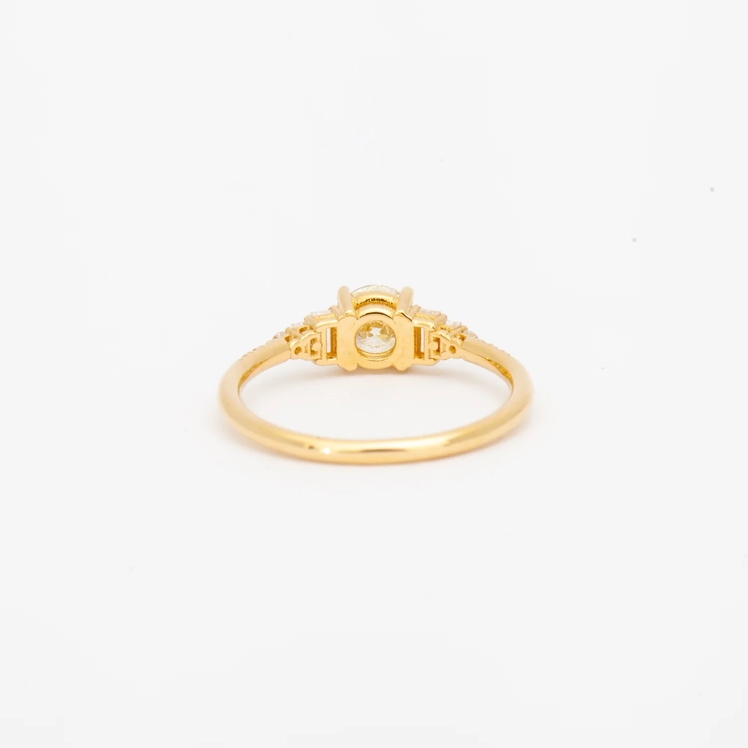Diamond Scherzo Ring - Image 4