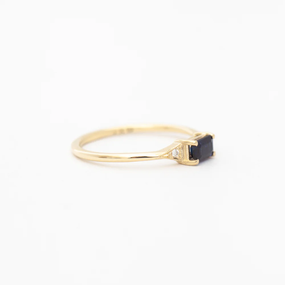 Emerald-Cut Blue Sapphire Deco Ring - Image 3