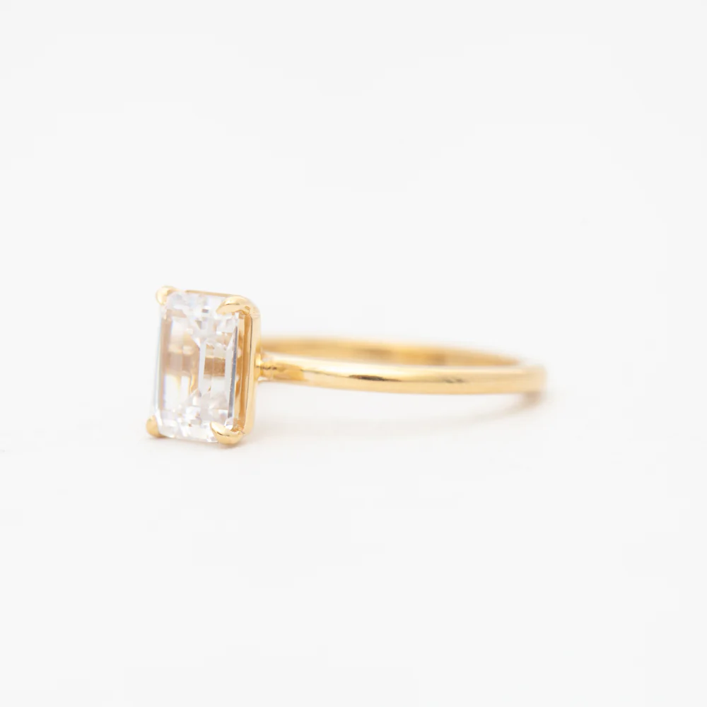 Emerald-Cut Coursière Solitaire - Image 6