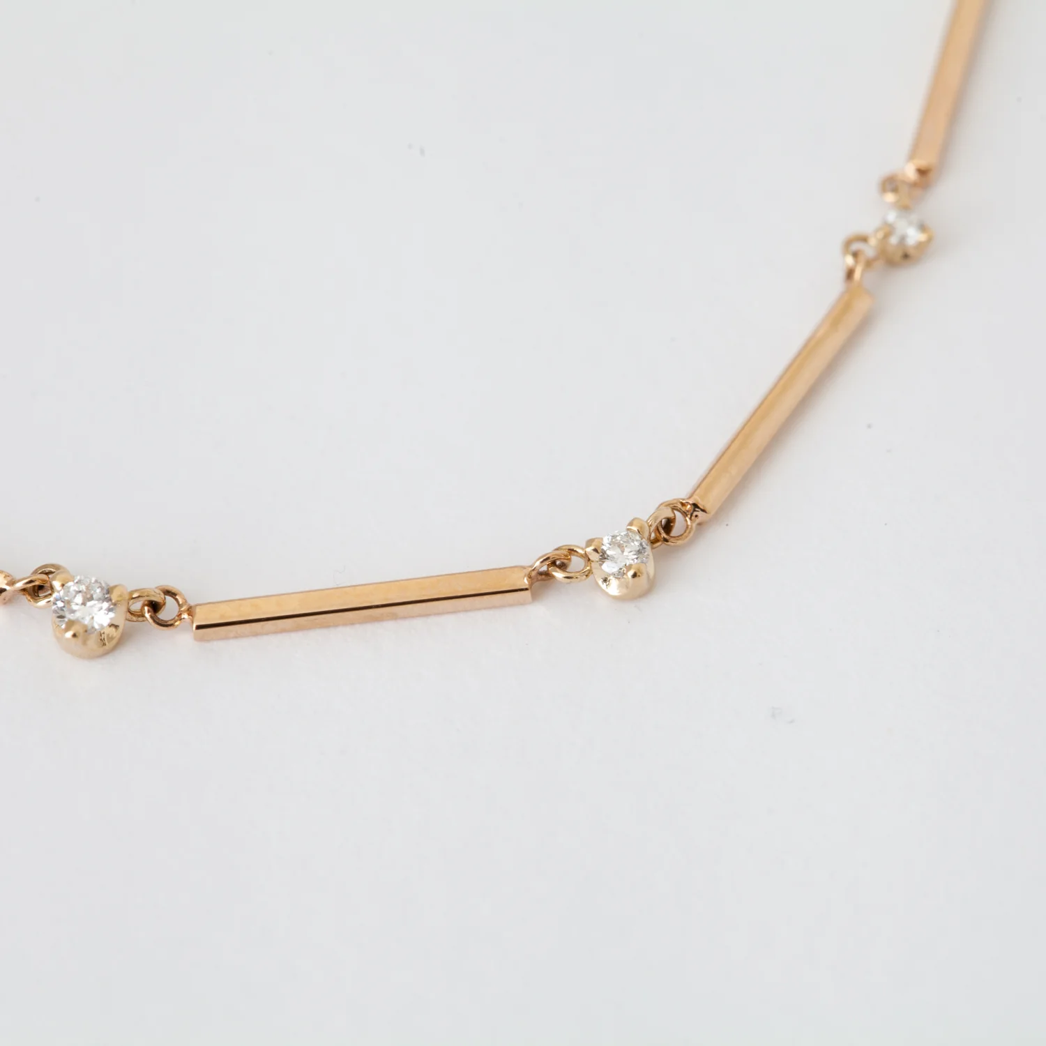 6 Linked Bar & Graduated Diamond Station Necklace - Image 3