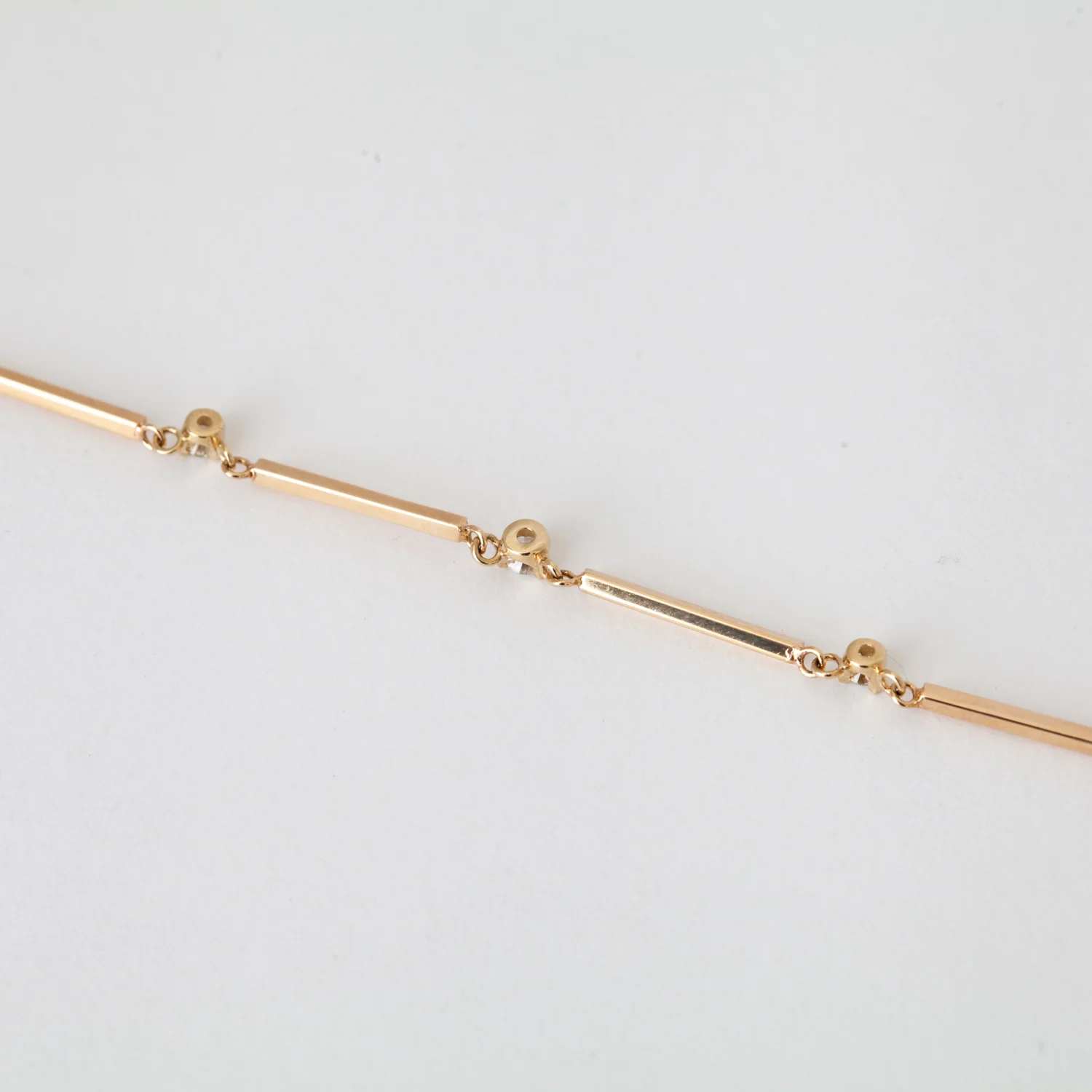 6 Linked Bar & Graduated Diamond Station Necklace - Image 5