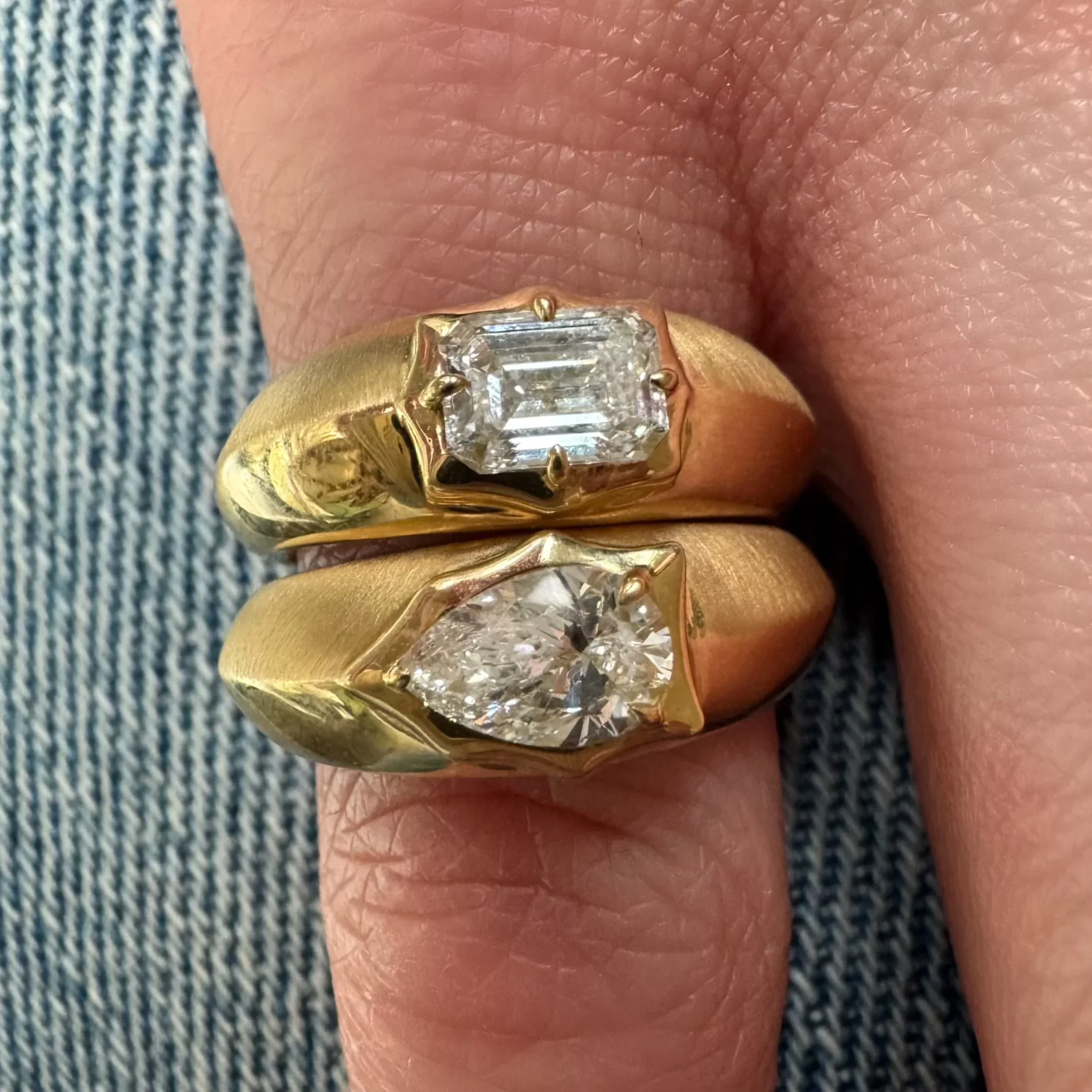 Frankie Envoy Ring - Image 2