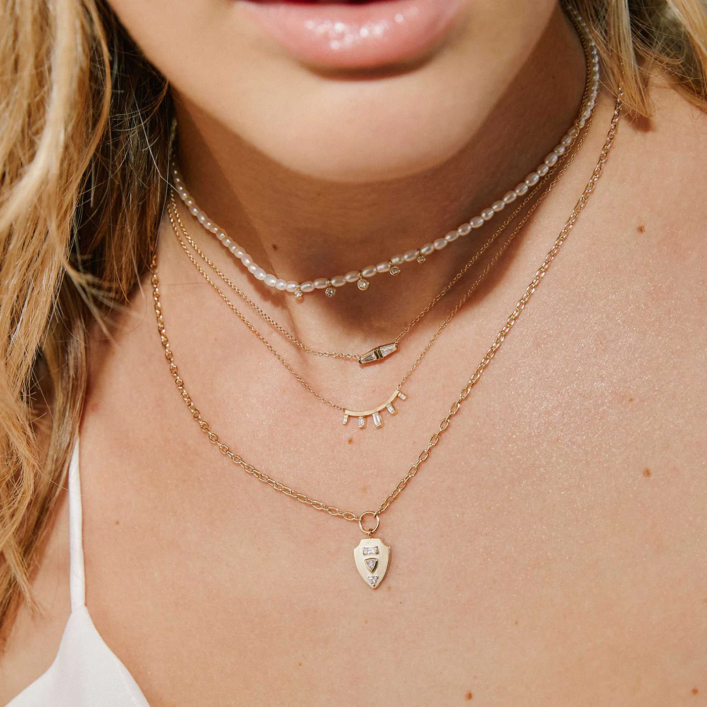 Graduated Baguette Diamond Curved Bar Necklace - Image 2
