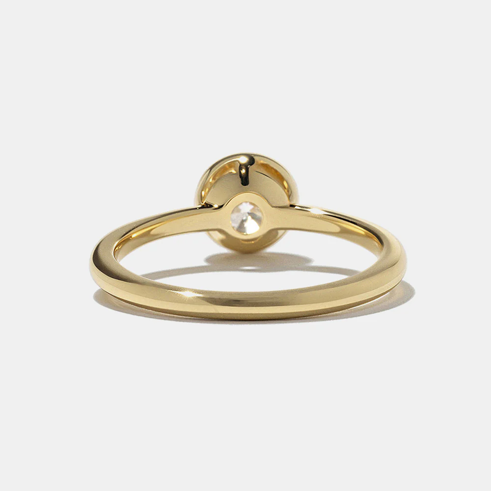 Jackson Round Solitaire in Yellow Gold - Image 5