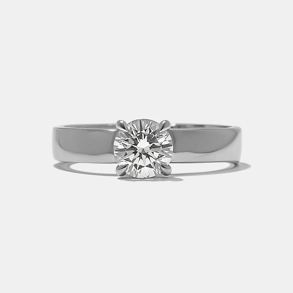 Laguna Round Solitaire in Platinum