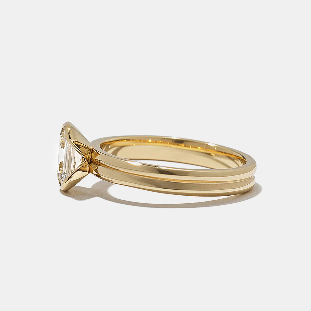Larkin Emerald-Cut Solitaire in Yellow Gold - Image 4