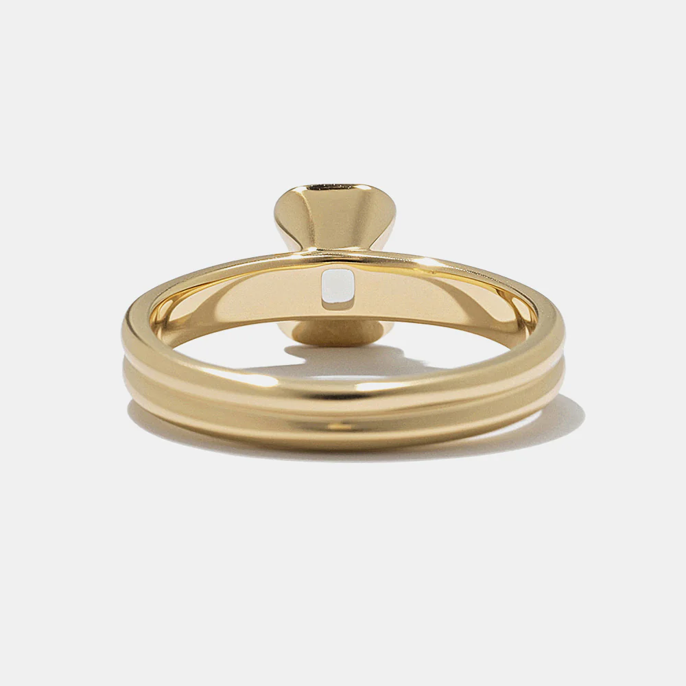 Larkin Emerald-Cut Solitaire in Yellow Gold - Image 5