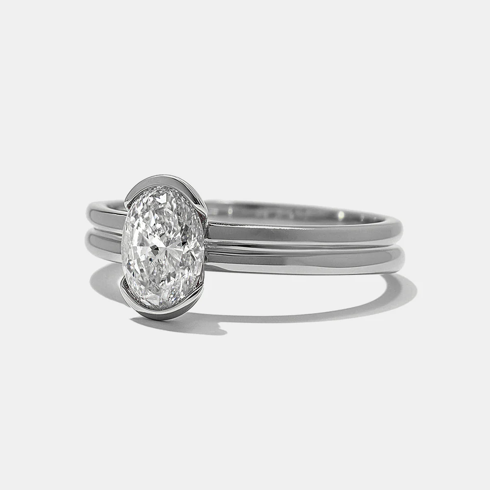 Larkin Oval Solitaire in White Gold - Image 3