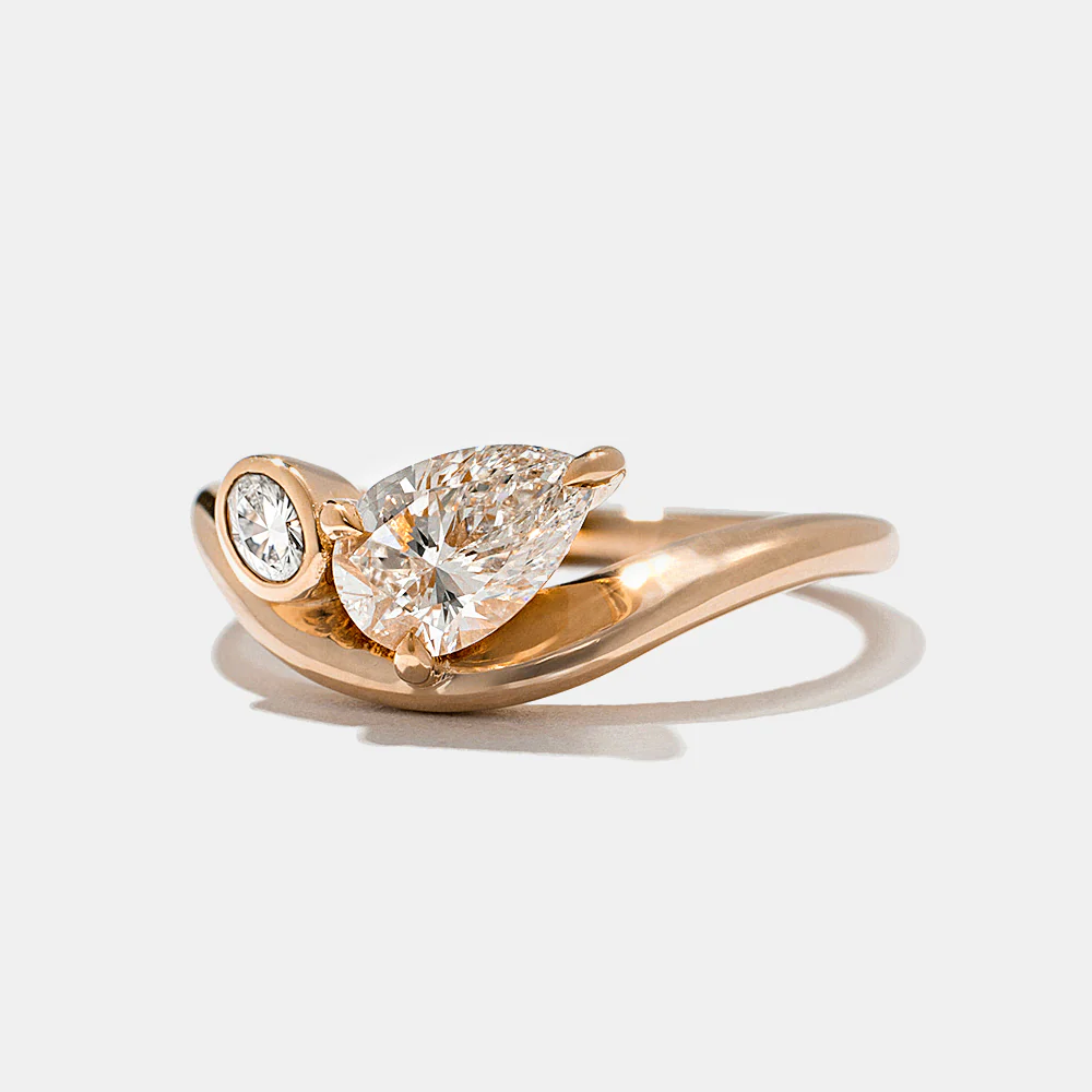 Marina Pear & Oval in Rose Gold - Image 3