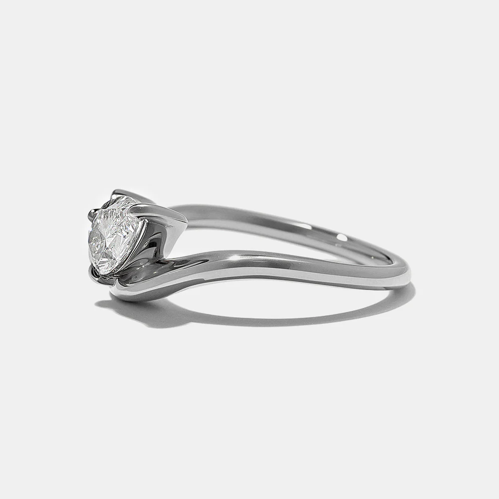 Marina Pear & Oval in Platinum - Image 4