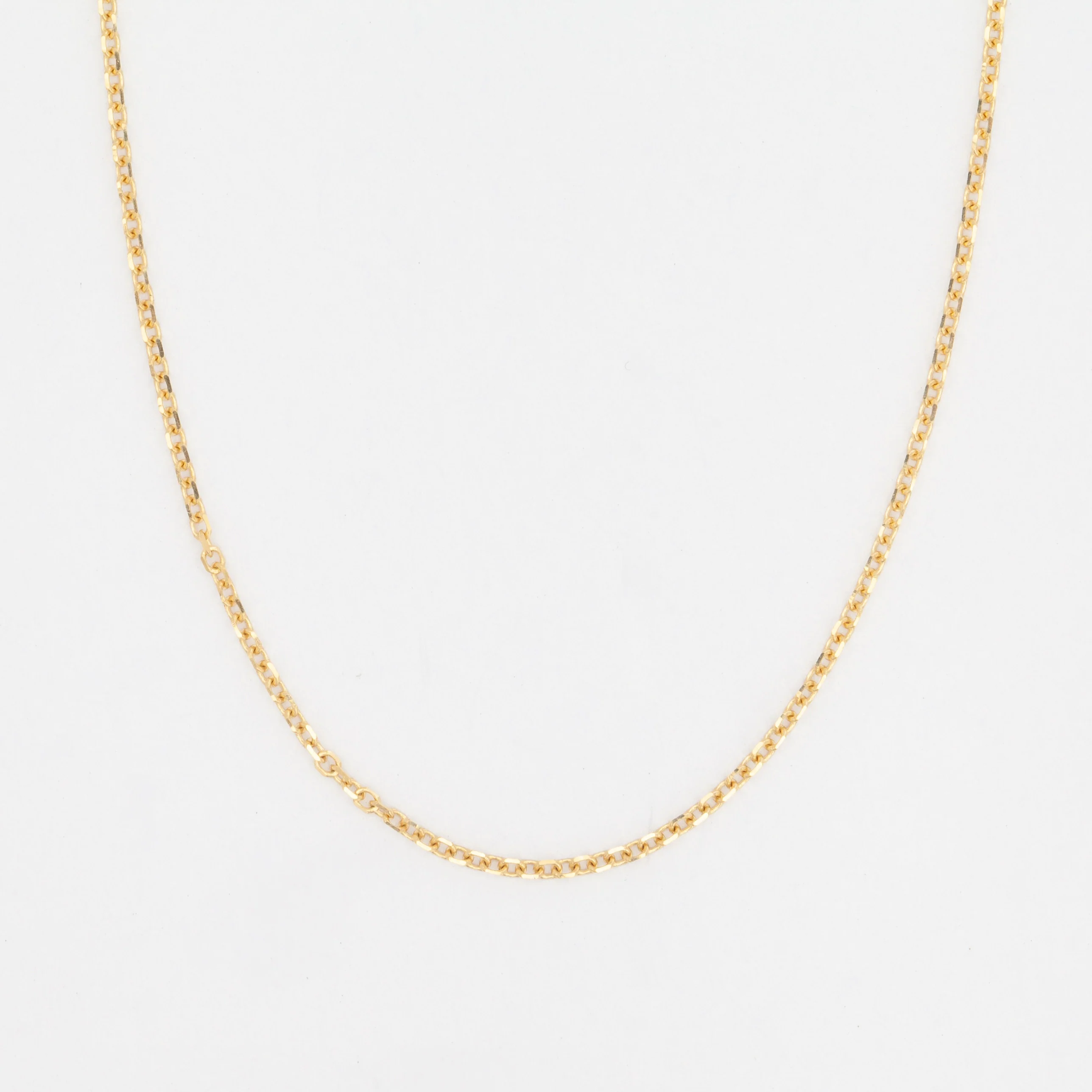 Medium Diamond-Cut Cable Chain