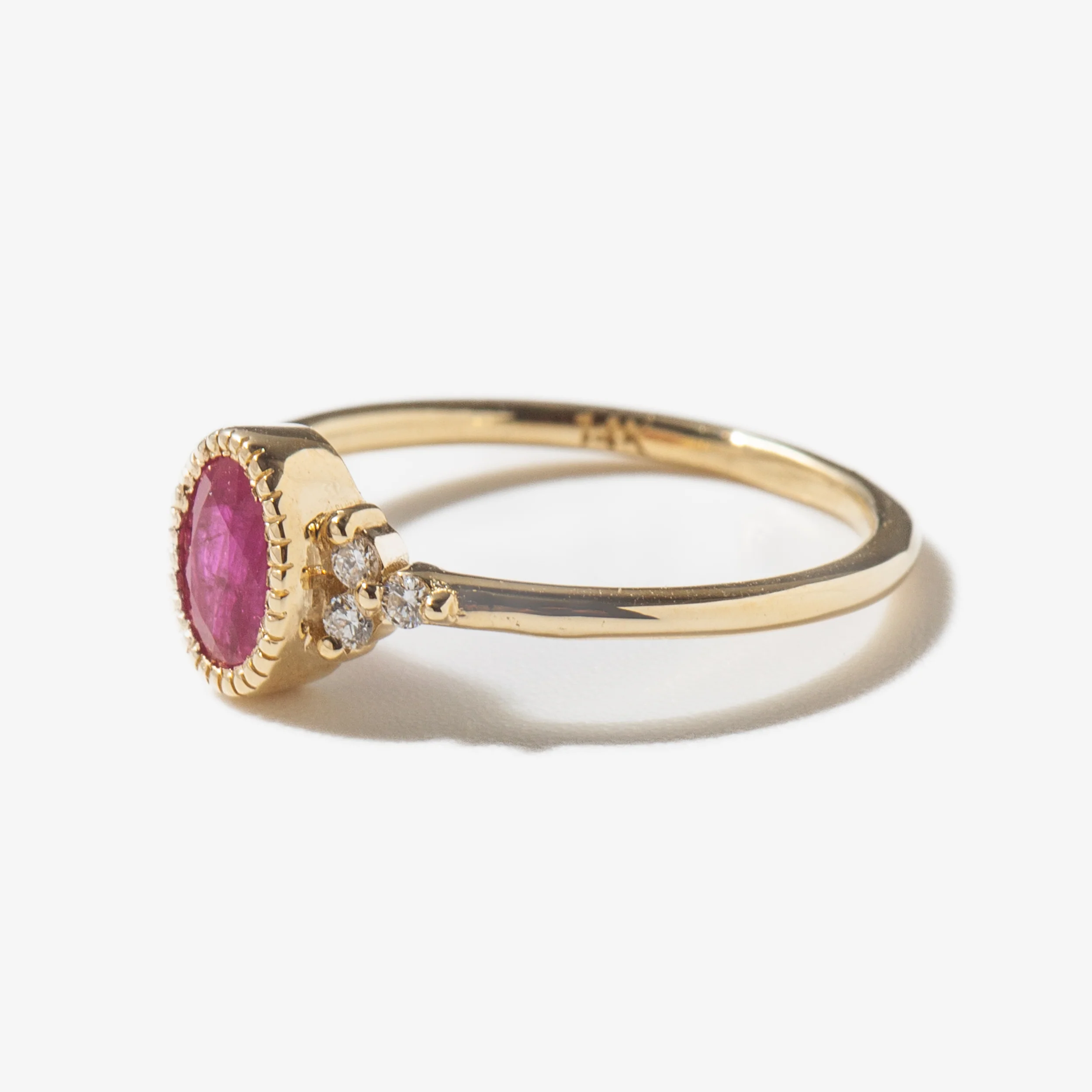 Oval Ruby Cluster Ring - Image 3