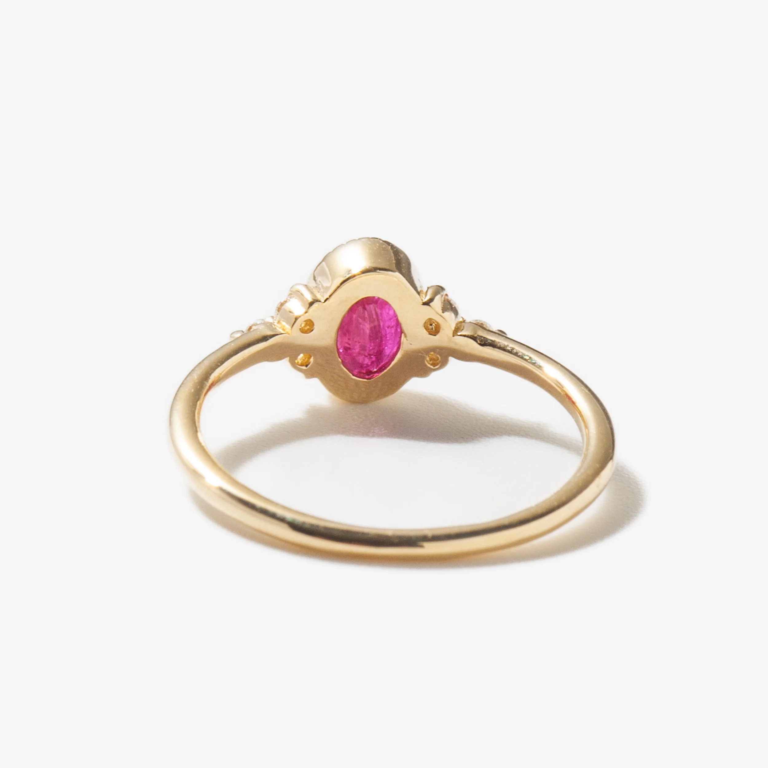 Oval Ruby Cluster Ring - Image 4