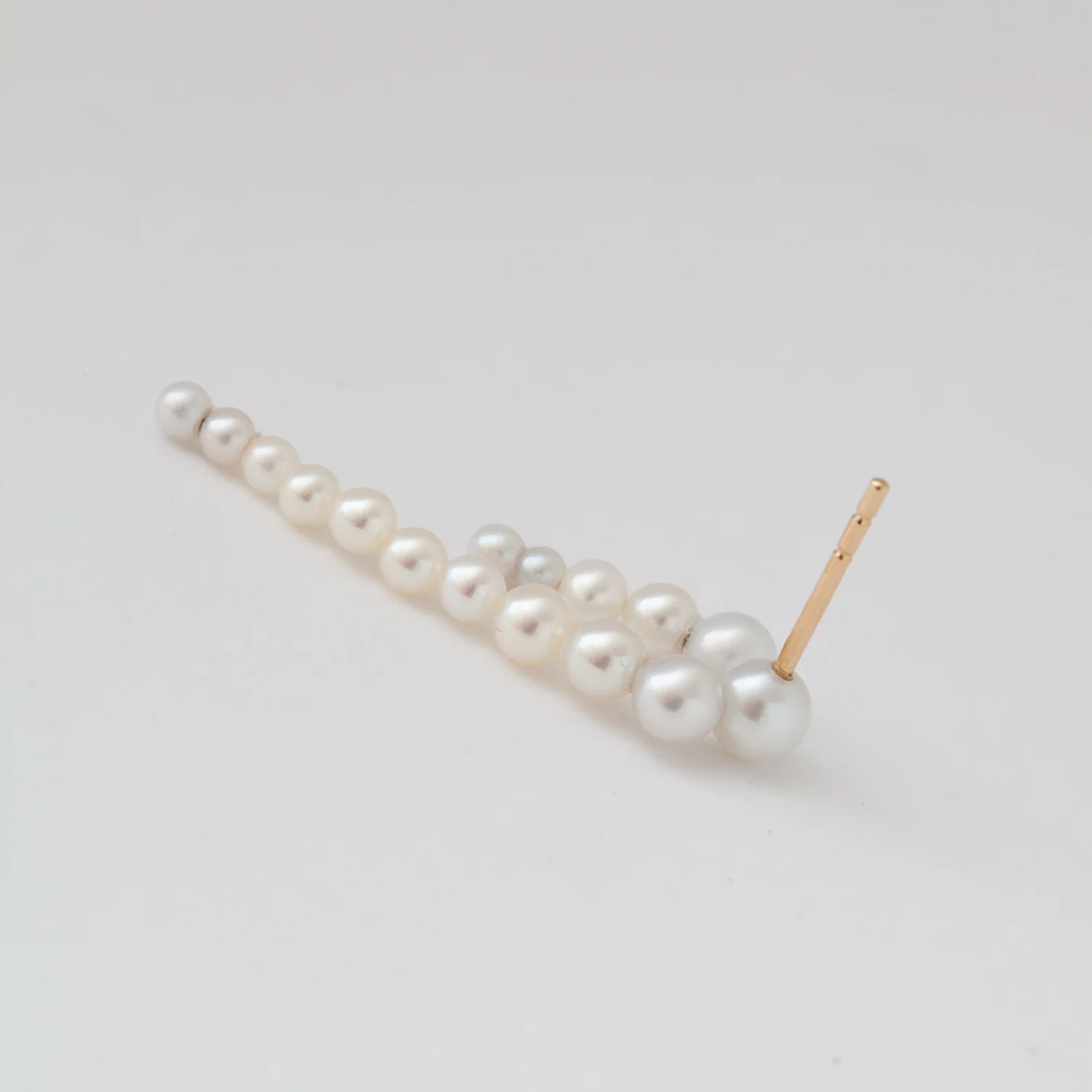 Petite Perle Nuit Earrings - Image 3