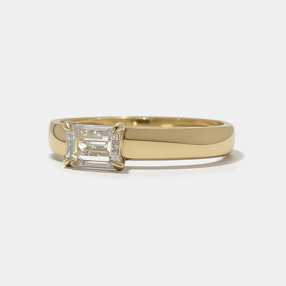 Presidio Emerald-Cut Solitaire in Yellow Gold - Image 3