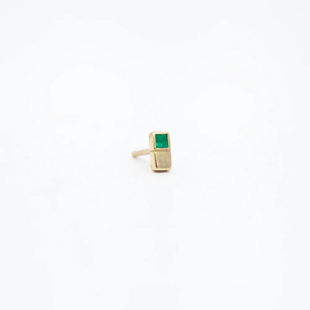 Single Princess Cut Emerald Cube Stud - Image 3