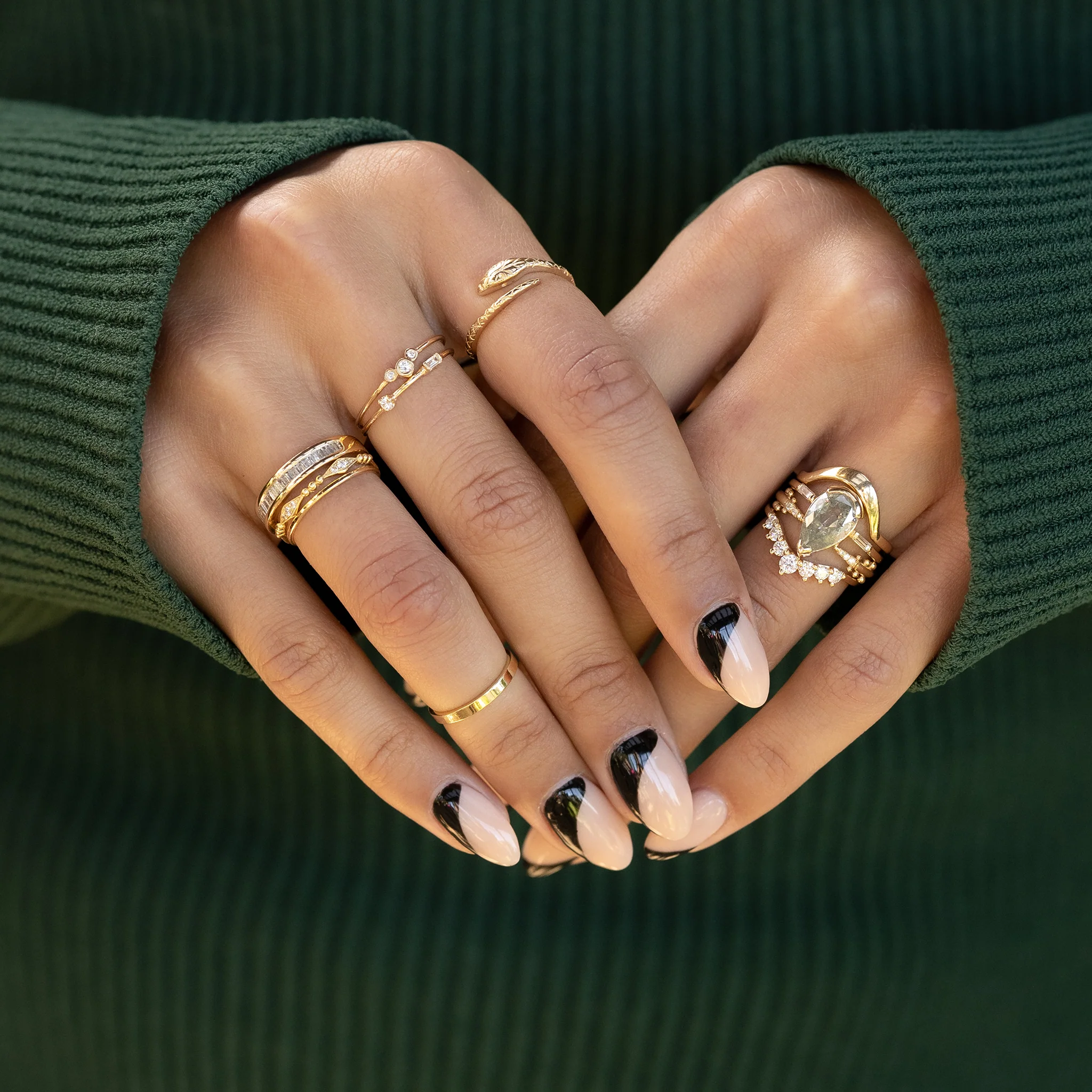 Baguette and Round Diamond Band Ring - Image 2