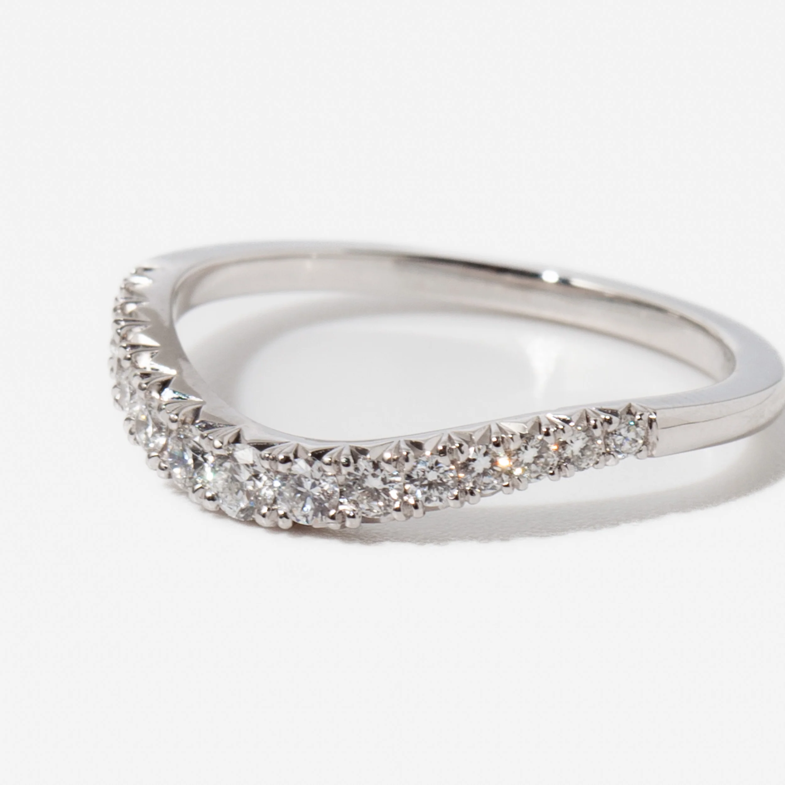 Thick Diamond Summit Band - Image 4