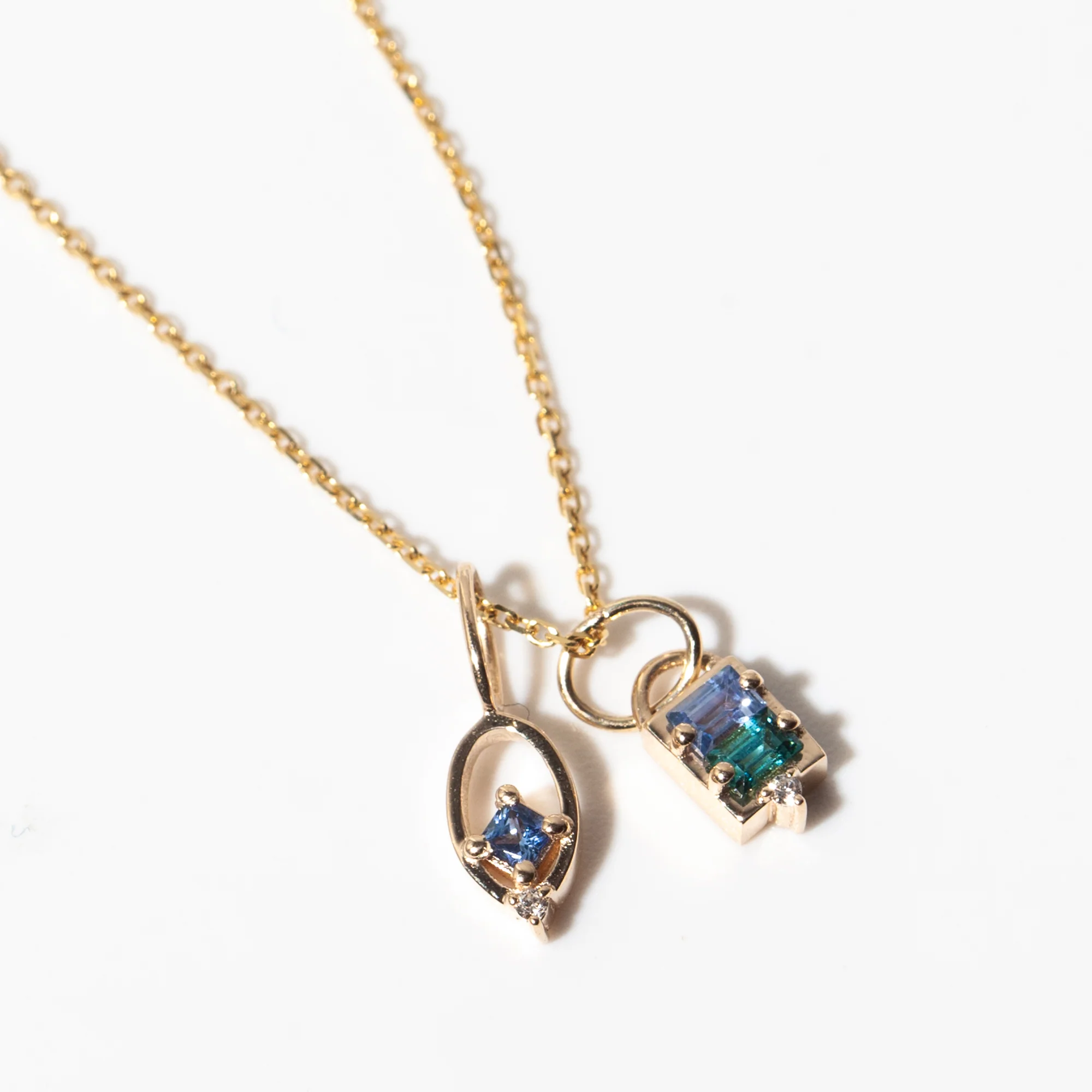 THREE Pendant - Image 3