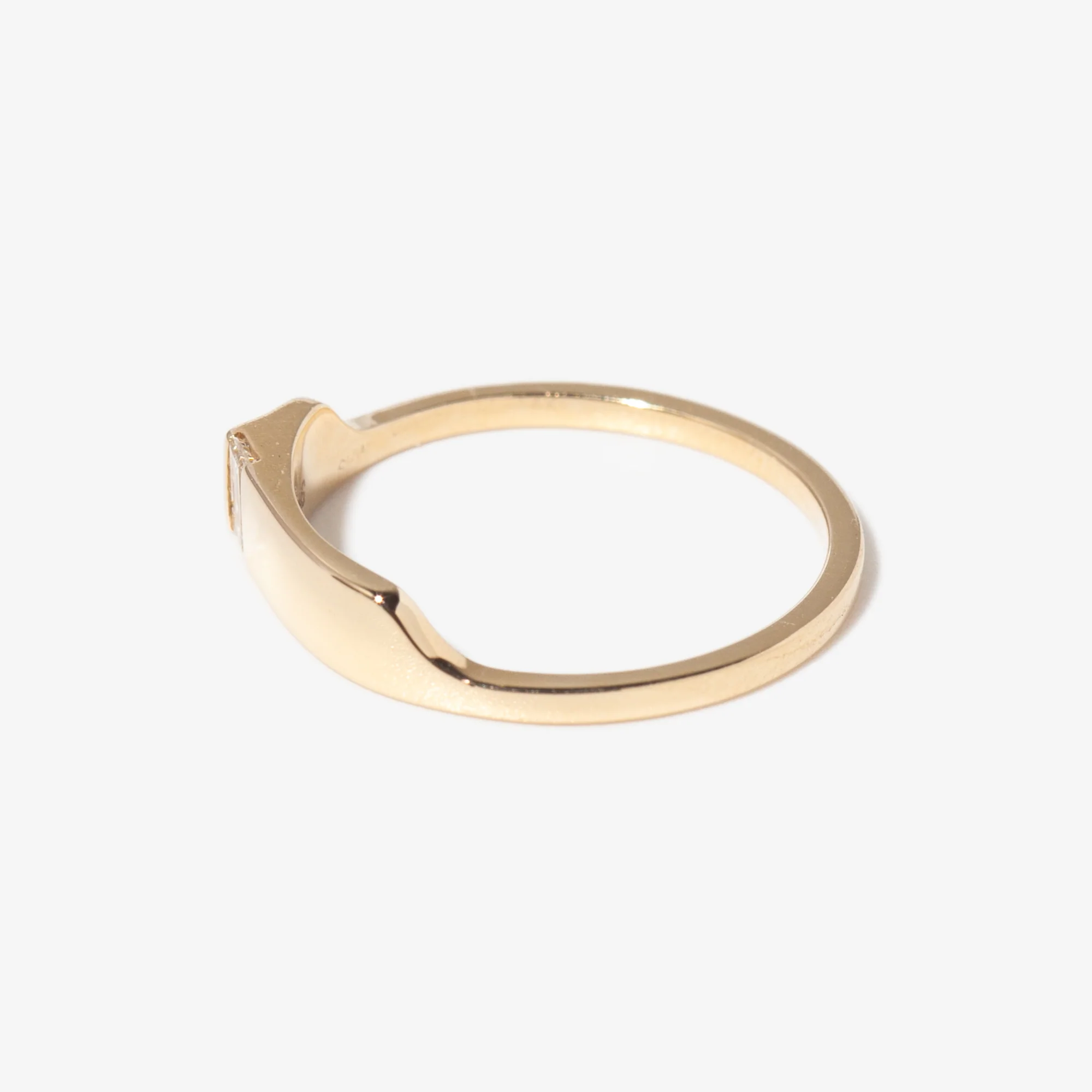 Tylo Ring with Diamond - Image 4
