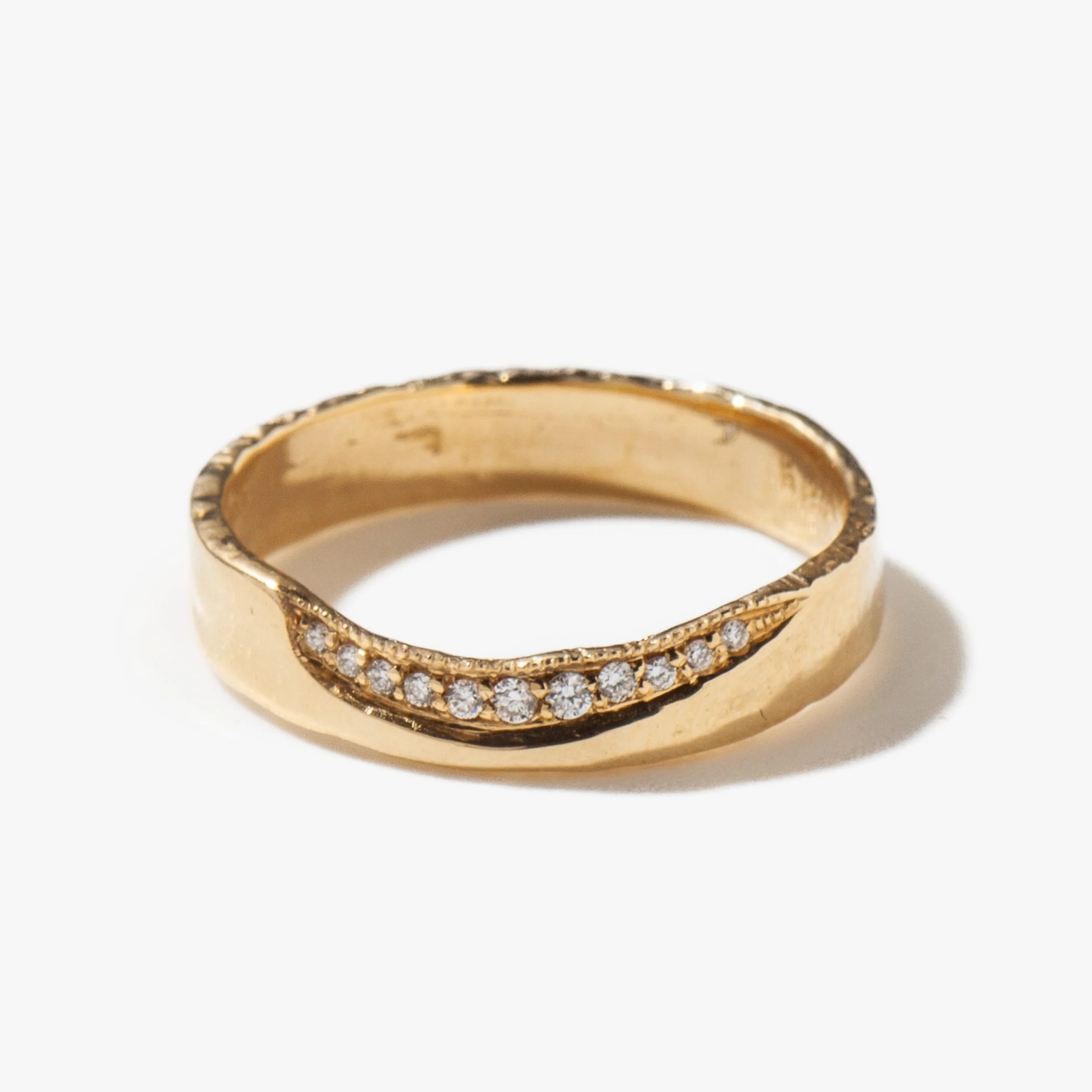 White Diamond Trail 4mm Ring