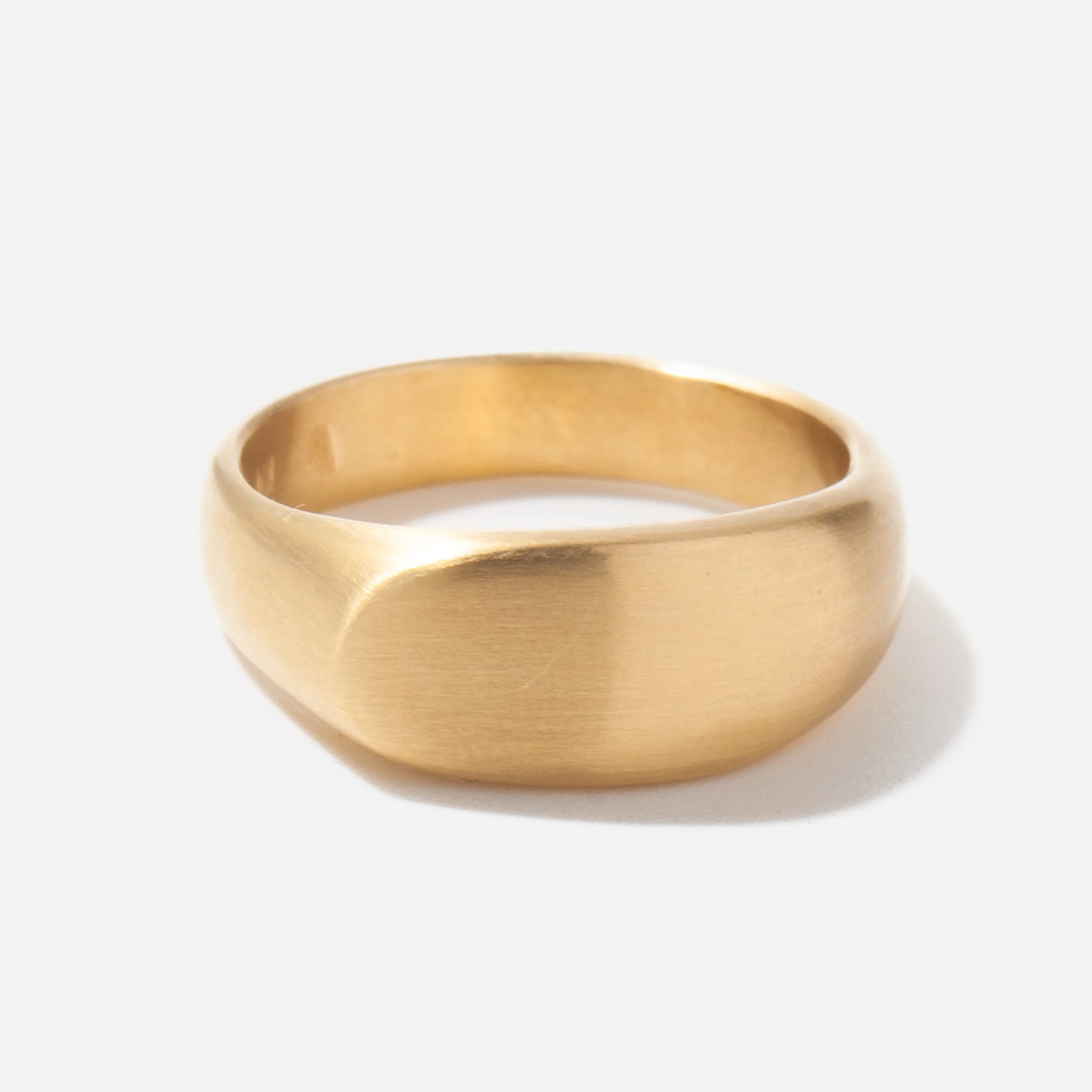 Wide Lila Ring